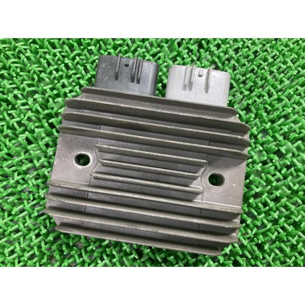 ZX-10R レギュレター カワサキ 純正 中古 バイク 部品 ZXT00F RX45 05 機能的...