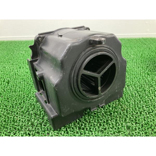 ZRX1200R エアクリーナーボックス カワサキ 純正 中古 バイク 部品 ZRT20A 割れ欠け...
