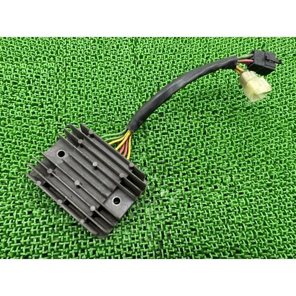 モンスター400 レギュレター ドゥカティ 純正 中古 バイク 部品 RX41 07 M400 M1...