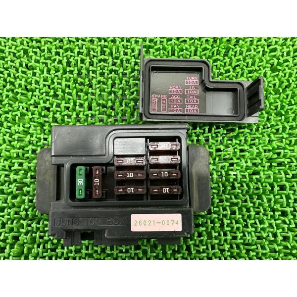 ZX-9R ヒューズボックス 26021-0074 カワサキ 純正 中古 バイク 部品 ZX900B...