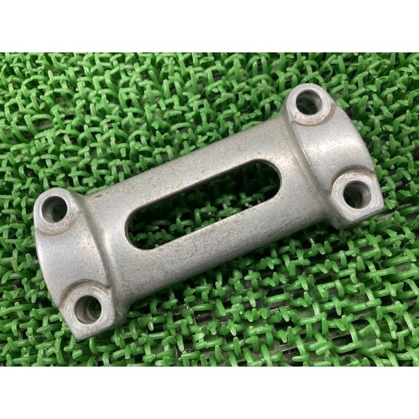 バリオスII ハンドルクランプ 46012-1328 カワサキ 純正 中古 バイク 部品 ZR250...