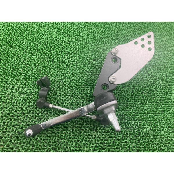 ZRX1200ダエグ ステップ 左 35011-1819 カワサキ 純正 中古 バイク 部品 ZR1...