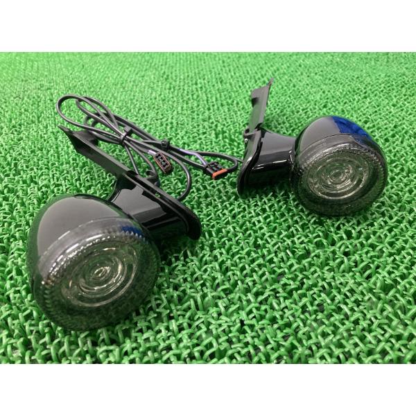 FLTRXSE フロントウインカー 左右 黒 67800301/67800302 ハーレー 純正 中...