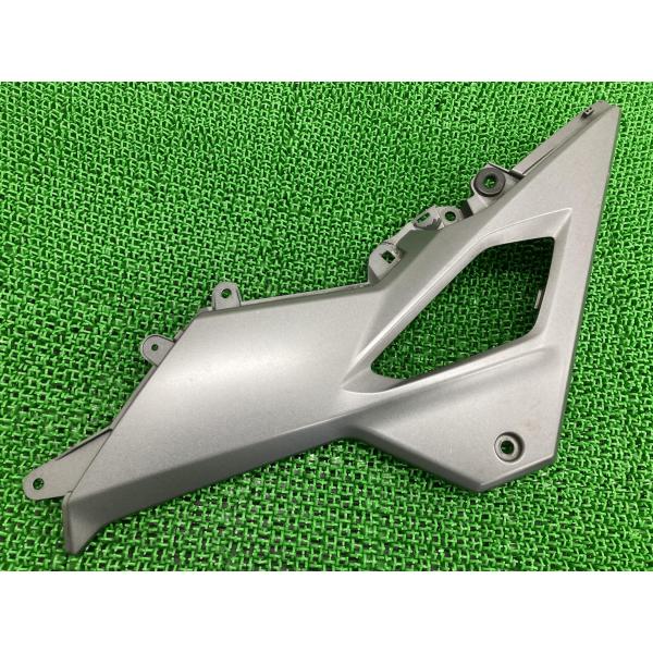 グロム サイドカバー 左 ガンM K26 ホンダ 純正 中古 バイク 部品 JC61後期 JC75 ...