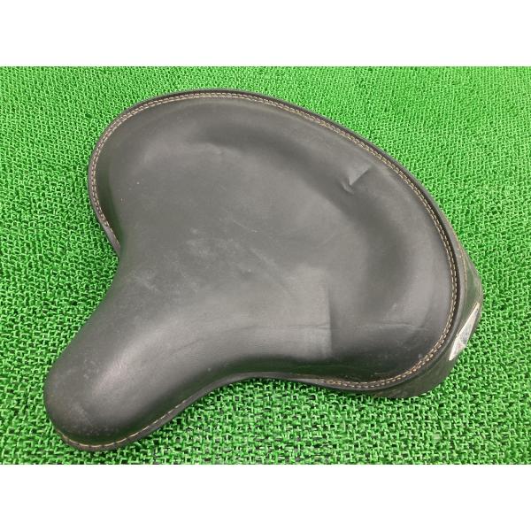 ハーレー ソロシート 社外 中古 バイク 部品 FLHP ポリス ソロシート ショベル ナックル パ...