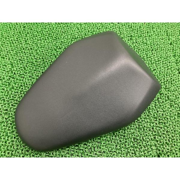 ZX-25R タンデムシート 53066-0671 カワサキ 純正 中古 バイク 部品 ZX250E...