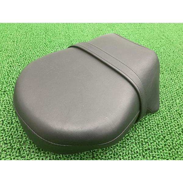 XL883N タンデムシート ハーレー 純正 中古 バイク 部品 スポーツスター 07年〜 シートバ...