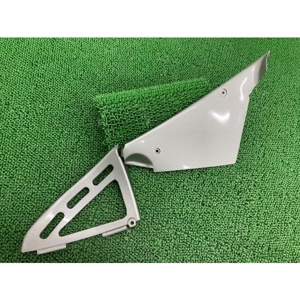 ZX-12R センターカウル 右 ガンM 55028-1383 カワサキ 純正 中古 バイク 部品 ...