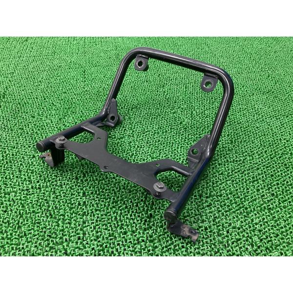 ギア フロントキャリア ヤマハ 純正 中古 バイク 部品 UA06J UA07J GEAR 曲がり無...