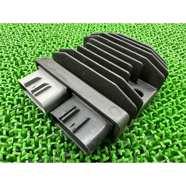 ZX-14R レギュレター カワサキ 純正 中古 バイク 部品 ZXT40F MOSFET レギュレ...