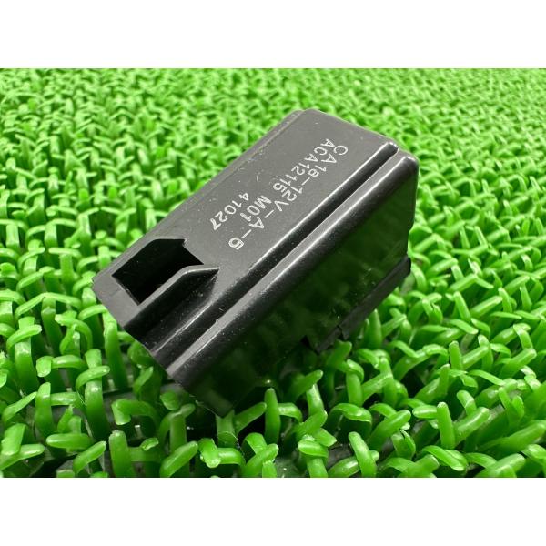 TL1000S リレー ACA12115 スズキ 純正 中古 バイク 部品 VT51A 機能的問題な...