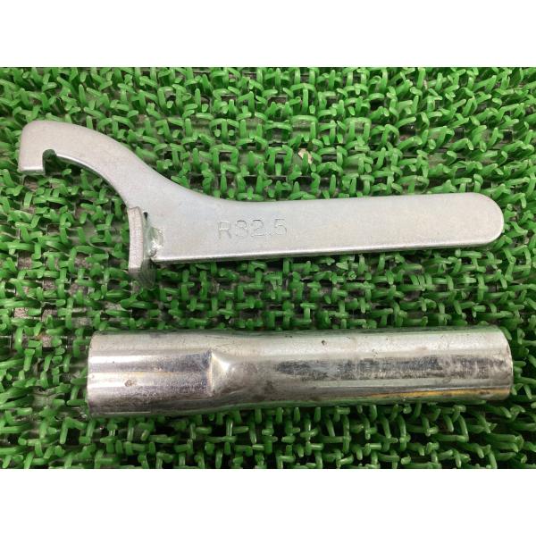 バンディット1200 フックレンチ スズキ 純正 中古 バイク 部品 GV77A BANDIT120...