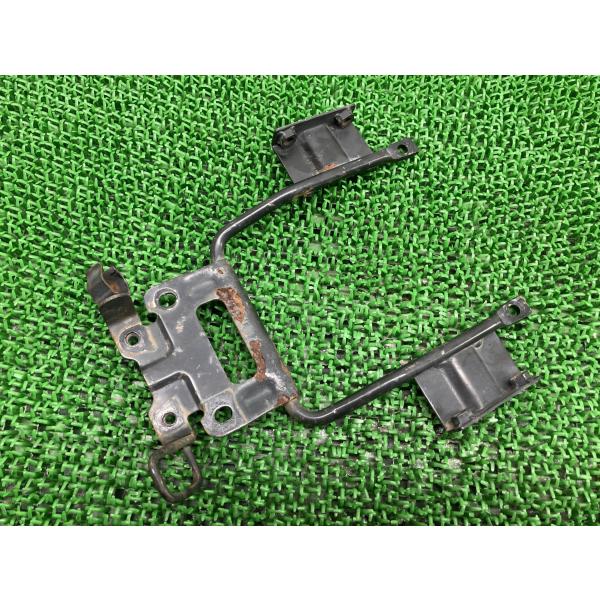 バリオス ヘッドライトステー カワサキ 純正 中古 バイク 部品 ZR250A ZR250B BAL...