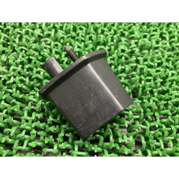 GSX-R1000 ウインカーステー 片側 スズキ 純正 中古 バイク 部品 GT74A K1 K2...