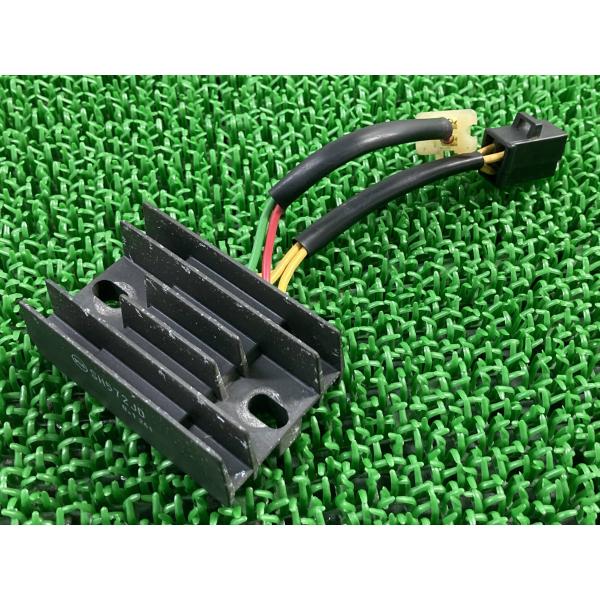 CB223S レギュレター ホンダ 純正 中古 バイク 部品 MC40 レギュレーター レクチファイ...
