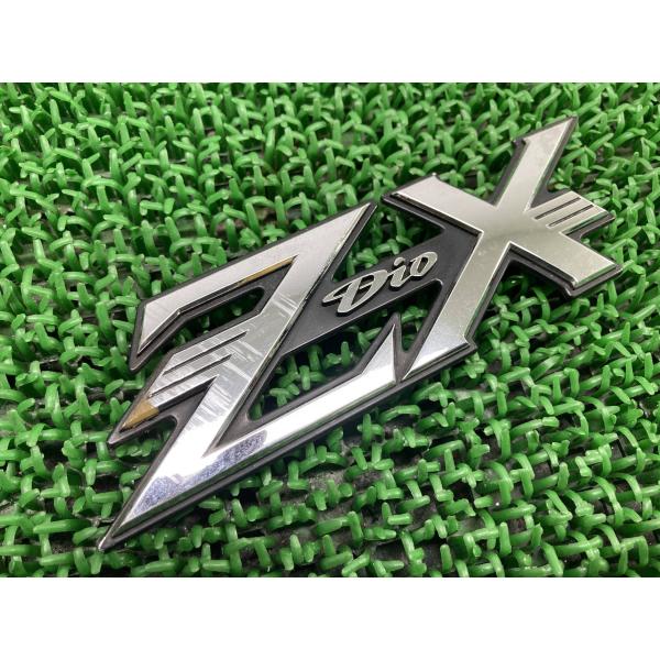 ライブディオZX シートカウルエンブレム 左 ホンダ 純正 中古 バイク 部品 AF35 LiveD...
