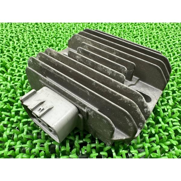 スカイウェイブ250 スカイウェイブ400 レギュレター スズキ 純正 中古 バイク 部品 CJ43...