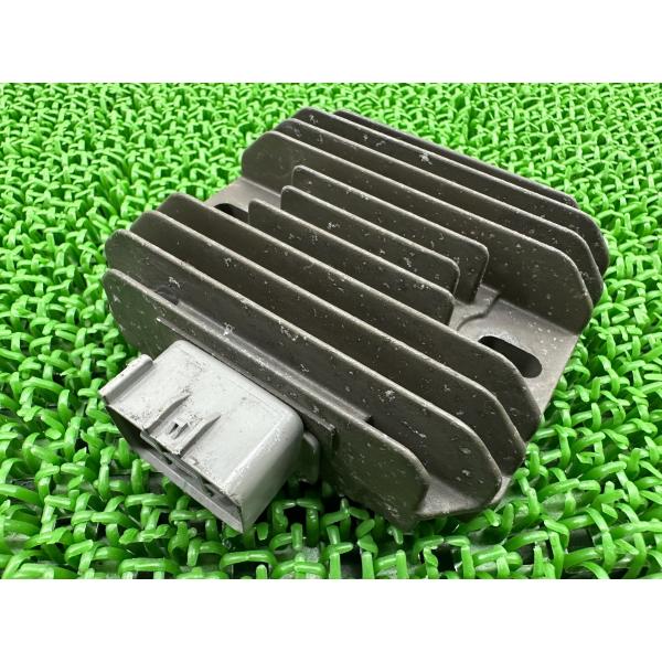 NINJA250 レギュレター カワサキ 純正 中古 バイク 部品 EX250L RX45 19 ニ...