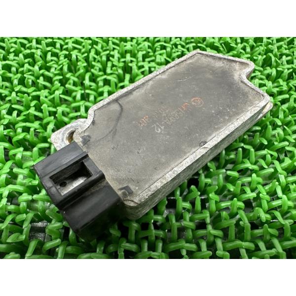 TZR250R レギュレター ヤマハ 純正 中古 バイク 部品 3XV TZR250 1KT 3MA...