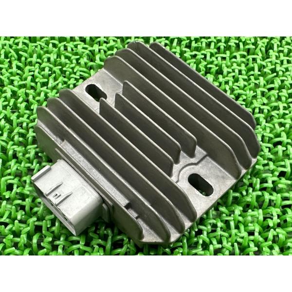 スカイウェイブ250 レギュレター スズキ 純正 中古 バイク 部品 CJ43A CJ44A RX4...