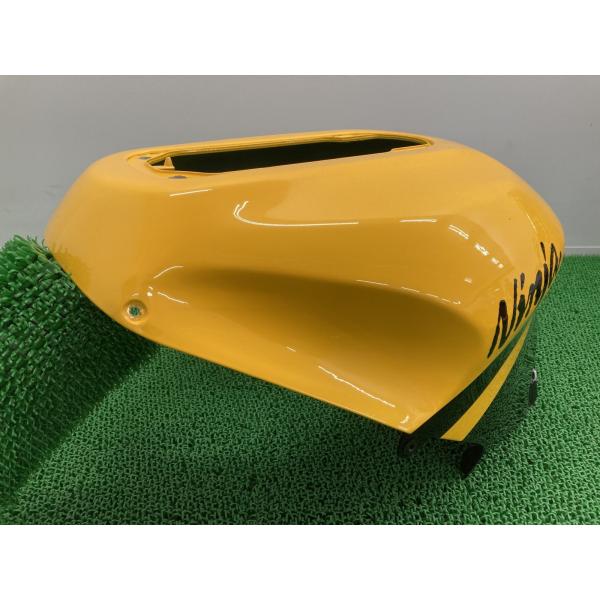 ZXMT製ZX-12R タンクカバー 社外 中古 バイク 部品 ZX1200A ノーマルタイプ 黄色...