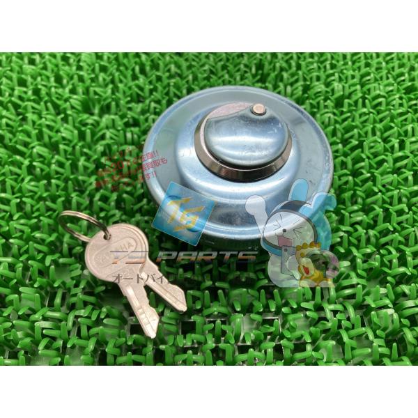 GT80 フューエルタンクキャップ 在庫有 即納 ヤマハ 純正 新品 バイク 部品 在庫有り 即納可...