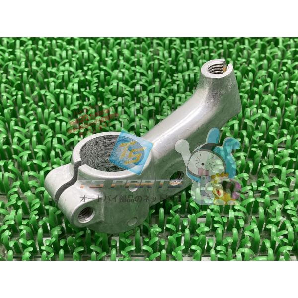 XS-1 レバーホルダー 左 在庫有 即納 ヤマハ 純正 新品 バイク 部品 在庫有り 即納可 車検...