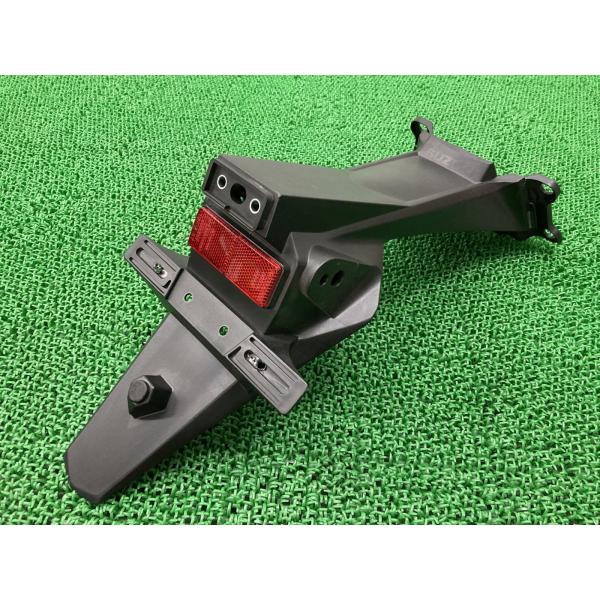 GSX-R1000R リアフェンダー 17K スズキ 純正 中古 バイク 部品 DM11G リフレク...