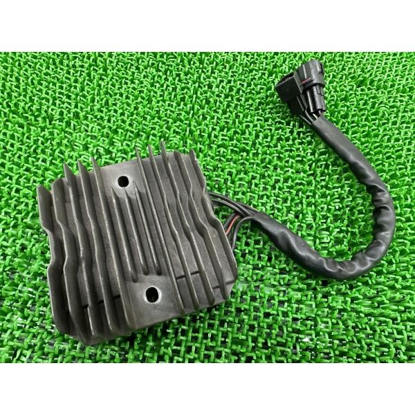 GSX1300Rハヤブサ レギュレター スズキ 純正 中古 バイク 部品 GX72A HAYABUS...