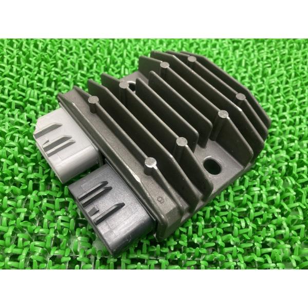 ZX-10R レギュレター カワサキ 純正 中古 バイク 部品 ZXT00D NINJA ニンジャ ...