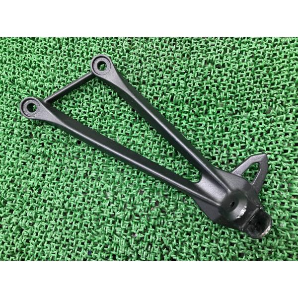ZX-10R タンデムステップホルダー 左 0444 カワサキ 純正 中古 バイク 部品 ZX100...
