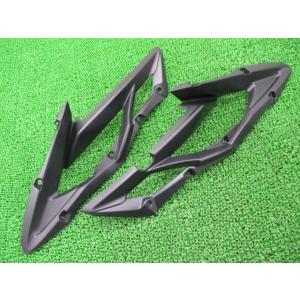 ボンネビルT100 リアフェンダー 緑M トライアンフ(TRIUMPH) 純正 中古