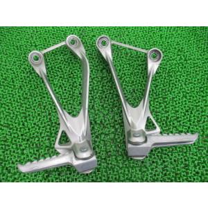 ZX-6R タンデムステップ 左右 0144/0145 カワサキ 純正 中古 バイク 部品 ZX63...