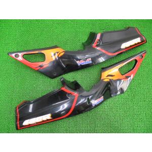 ホンダ（HONDA） VFR400R テールカウル 白/赤 MR8 純正 中古 バイク