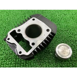 ホンダ（HONDA） エイプ100 シリンダー 純正 中古 バイク 部品 HC07