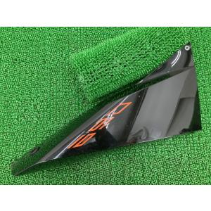 カワサキ（Kawasaki） バリオスII サイドカバー 左 黒M 36001-1578