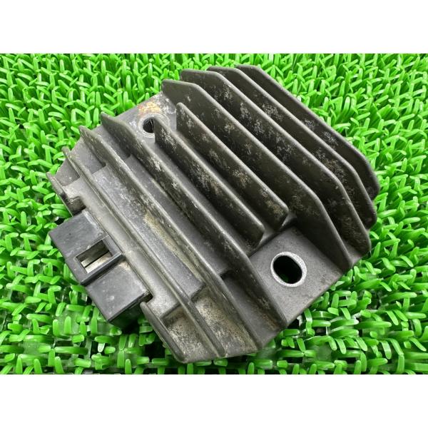 ゼファー750 レギュレター カワサキ 純正 中古 バイク 部品 ZR750C 6ピン レギュレータ...