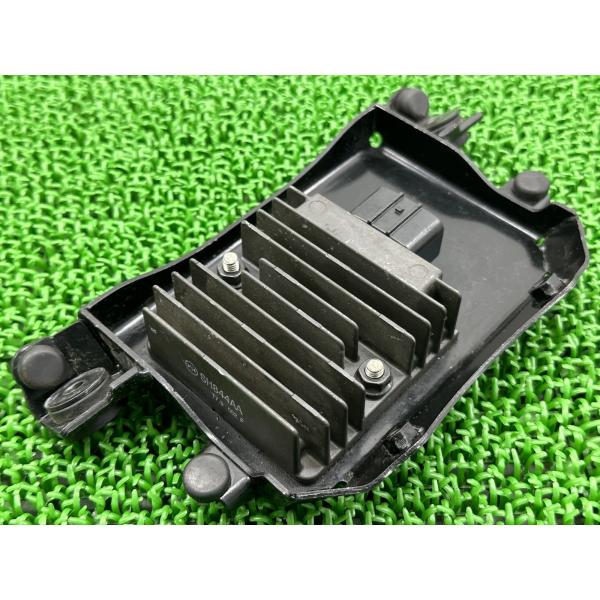 レブル250 レギュレター ホンダ 純正 中古 バイク 部品 MC49 5ピン 電装ケース付 レギュ...