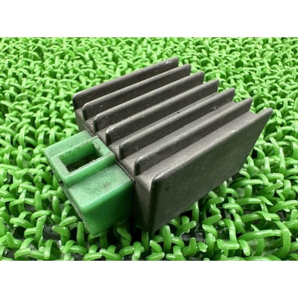 ジョグ レギュレター ヤマハ 純正 中古 バイク 部品 JOG TW200 XT225 レギュレータ...