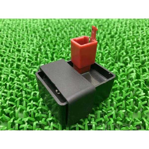 GPZ900R フューエルポンプリレー CF308A カワサキ 純正 中古 バイク 部品 ZX900...