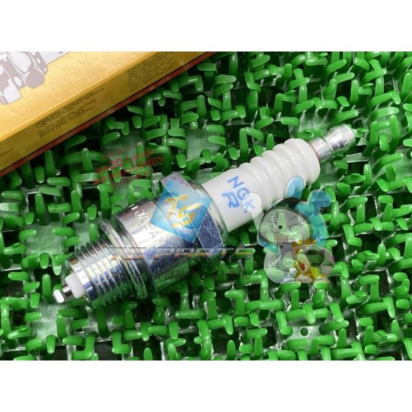 ストリートマジック スパークプラグ 在庫有 即納 スズキ 純正 新品 バイク 部品 BPR6HS 在...