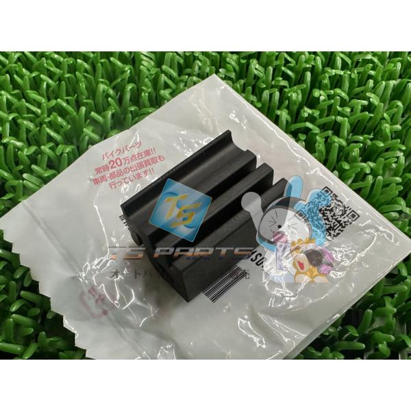 VTR1000SP タンクマウントラバー 在庫有 即納 ホンダ 純正 新品 バイク 部品 車検 Ge...
