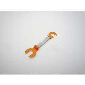 銅つめ付ヒューズ 250V 40A 冨士端子工業 CUF40A 55MM