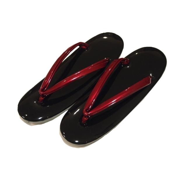 ウレタン草履「黒色の台にエンジ色鼻緒」Mサイズ