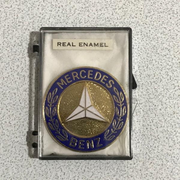 【未使用品】メルセデスベンツオリジナルメダルバッジ