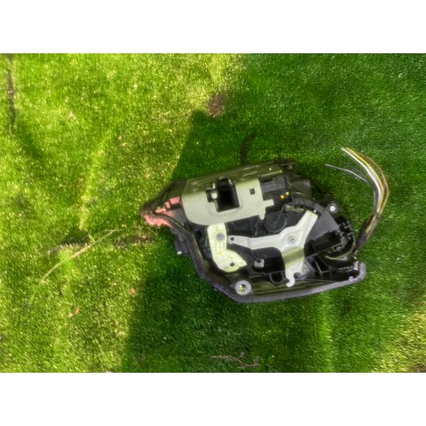 H29年 DBA-LN20 F54 BMW ミニクーパー S クラブマン 右リアドアロック 中古品 ...