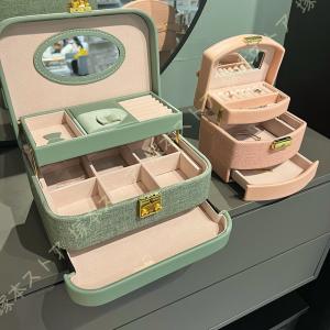 A04692 豪華アクセサリー入れ ジュエリー箱 ．大量収納ピアス