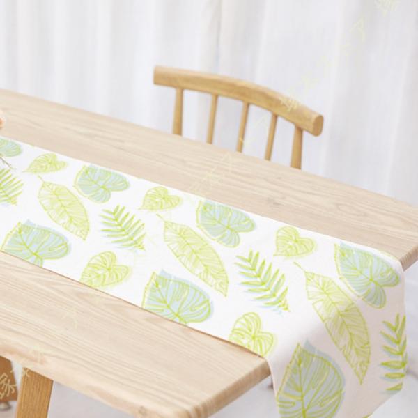 グリーン 葉柄 テーブルランナー 北欧風 おしゃれ リーフ 葉っぱ模様 コットンリネン テーブルクロ...