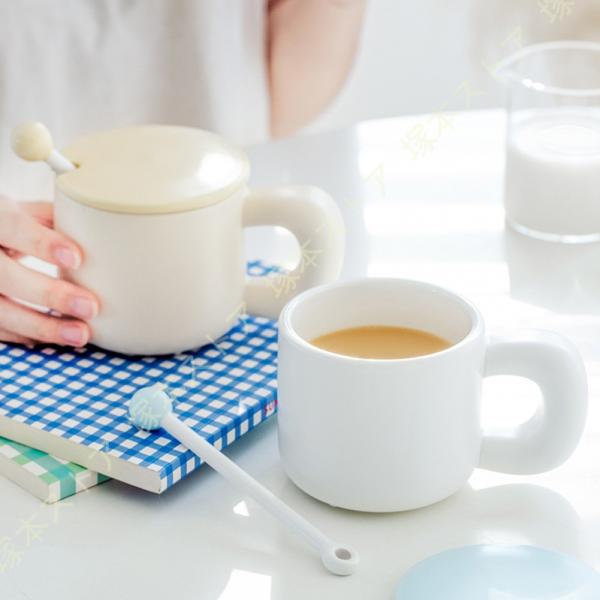 還暦祝い 女性 コーヒーカップ 無地 マグカップ シンプル 陶器 蓋付き 祖母 母 誕生日 80代 ...