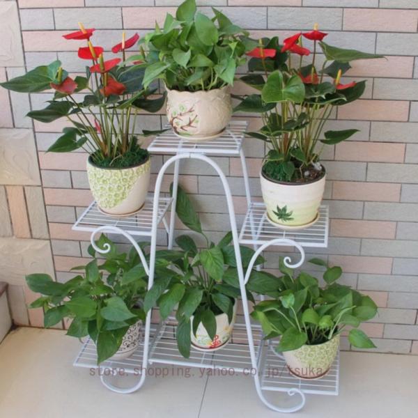 フラワースタンド アイアン 黒 4段 園芸ラック 室内 屋外 花台 可愛い 観葉植物 シンプル スチ...
